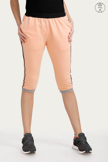 Peach capri outlet pants